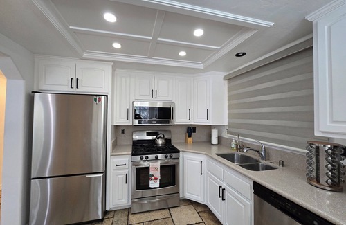 Summit Estates Apartamento | Munguia Summit Camp Modern Home Unit B