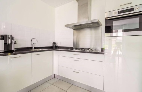 Uitdam Casa | Munt Geschakeld 6 by Interhome