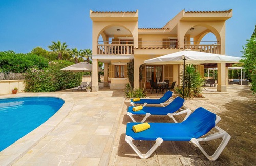Sa Coma Chalet De Esquí | Casa Murtons para 8 a 350m del mar con piscina