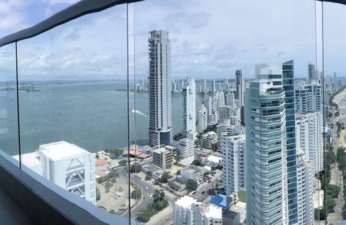 El Laguito Apartamento | Murano Elite piso 25