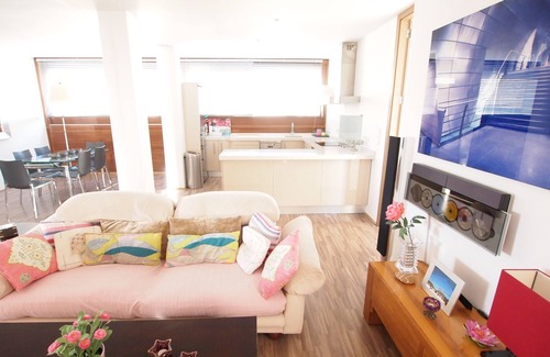 Los Puertos Chalet De Esquí | Atico de Lujo de Diseño Moderno, Vistas al Mar! LUXURY PENTHOUSE RELAX, SEAVIEWS