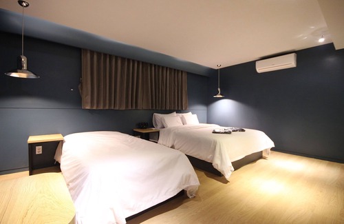Daeyeon-dong Hotel | Muri Hotel