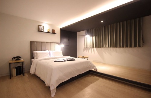Daeyeon-dong Hotel | Muri Hotel