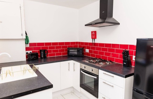 Redcar Casa | Muriel Retreat - Free Parking, Fast Wifi, SmartTV with Netflix by Yoko Property