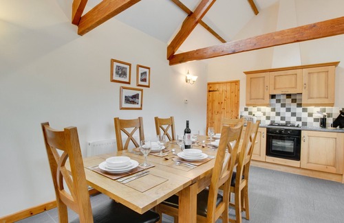 Llandysul Casa | Murmur y Ceri - Tres Habitaciones Casa, Capacidad 6
