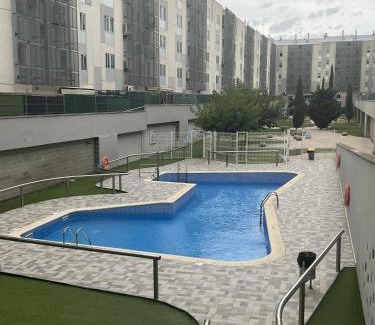 Zaragoza Apartamento | MuroHouse - Apartamento con piscina