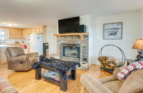 Unaka Casa | Murphy Home with Mountain View 15 Mi to Ocoee River