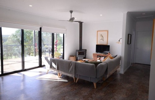 Carrajung South Otro | Murphy's @ Winswood, country retreat, pet friendly.