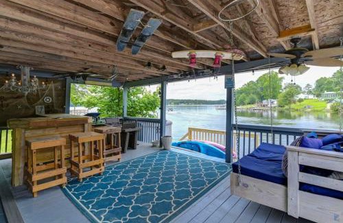Leesville Casa | Murray Shores Getaway - Kayaks - Sea-Doo for Rent