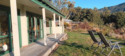 Manapouri Casa | Murrells Manapouri Lookout