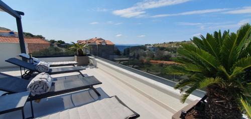 Susica Apartamento | Murter Penthouse for Two family