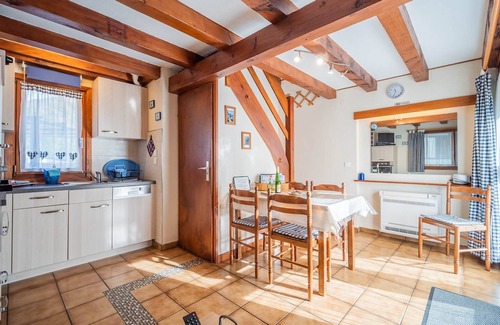 Kaysersberg-Vignoble Chalet De Esquí | Casa tranquila, florido, con aire acondicionado, parking, terraza privada