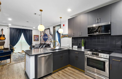 Rolling Mill Hill Complejo | Muse Nashville