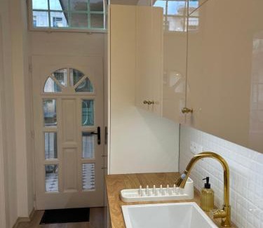 Pusztavacs Apartamento | Museum Apartment by City Park Budapest