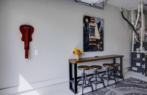 Radnor Casa | Music City Home Four Bedrooms Four Bathrooms Stunning Rooftop