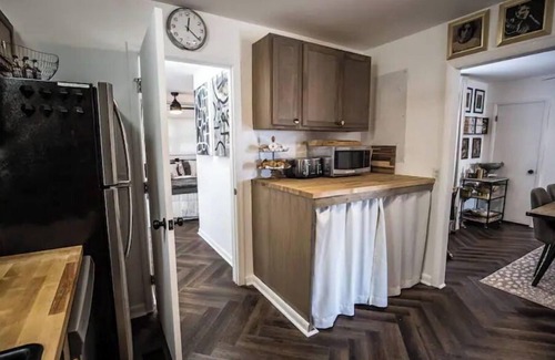 Cumberland Gardens Cabaña | ★ Music City ROCKSTAR Cottage Close to Downtown ★