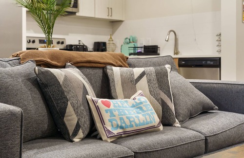 Eighth Avenue Apartamento | "Music City Vintage in The Gulch" - Spacious 1 Bedroom Apt. Close to Broadway