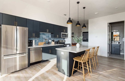 Edgehill Condominio | Music Row, Pool, Rooftop Deck, Balcony, Gym