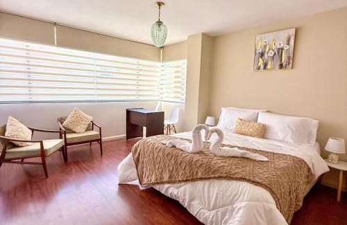 Huayna-Capac Apartamento | Mustard Apartment -Centrally located in Cuenca
