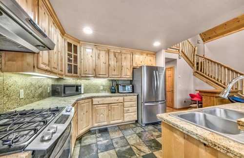 South Lake Tahoe Casa | Mv11 Lake tahoe estate with heated pool