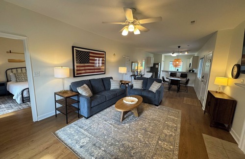Smith Mountain Lake Apartamento | MV37 Corner Waterfront Mariners: 2 Bedroom
