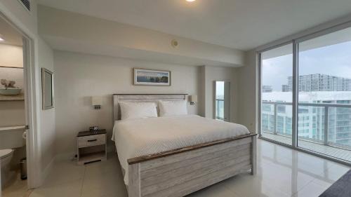 Downtown Miami Apartamento | MVR - Skyline & Spa for Brickell Perfection
