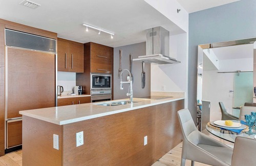 Downtown Miami Apartamento | MVR Stylish High-Rise with Epic Views
