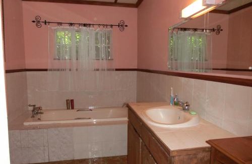 Naivasha Hotel | Mwanzo Lodge