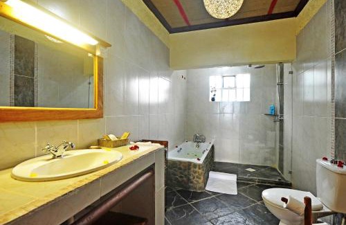 Naivasha Hotel | Mwanzo Lodge