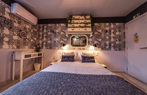 Carmo Casa | My Bed in Pico