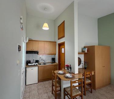 Varos Apartamento | My Lemnos Studios - Studio 4