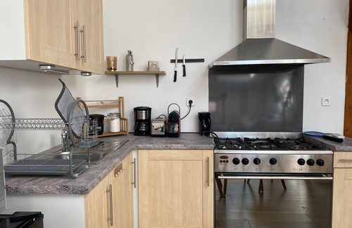 Socourt Condominio | My Love Room with private whirlpool & romantic decor by BoookingFuté