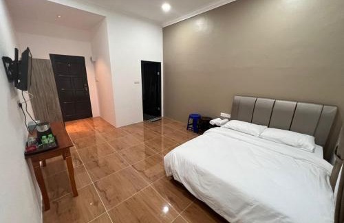 Kampung Sura Masjid Hotel | MY QALBU Beach Inn