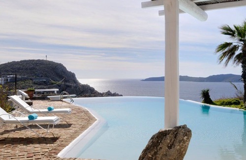 Agios Ioannis Villa | Villa en Agios Ioannis con 4 habitaciones, capacidad 8