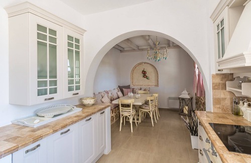 Akrotiri Villa | Villa en Fira con 5 habitaciones, capacidad 10