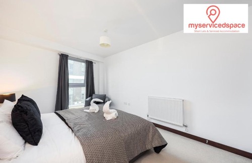 St. Mary's Park Apartamento | My Serviced Space - Battersea 1 BR Apartment, Balcony, Family Friendly, Relocation & Business