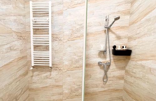 Jibert Apartamento | MY - The Golden Crib