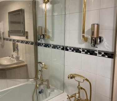 Clifton Apartamento | MyCityHaven South Parade Mansions