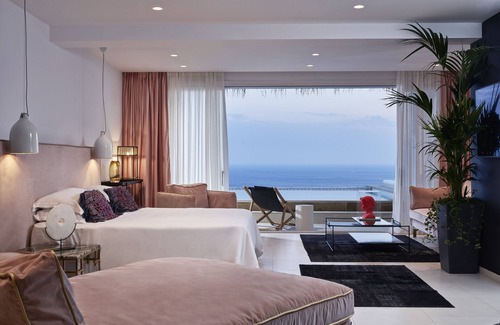 Elia Hotel | Myconian Villa Collection