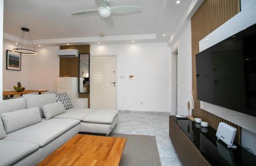 Paphos Apartamento | MyCyprusStay - Jo's Lovely 2 Bedroom Modern Apartment