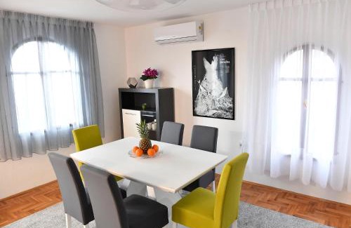 Klenovica Casa | MyDayHouse