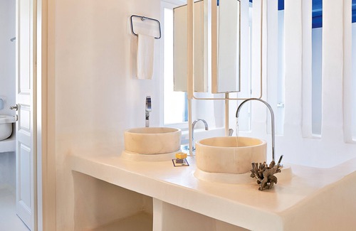 Platis Gialos Hotel | Mykonos Blu, A Grecotel Resort to Live