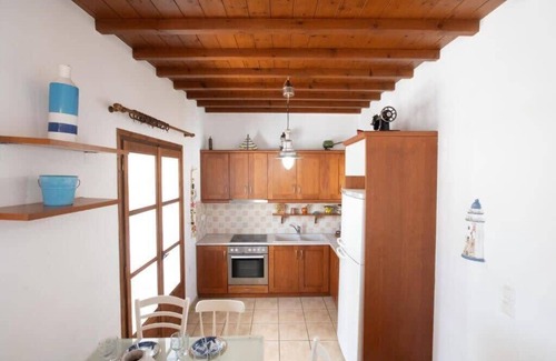 Platis Gialos Apartamento | Mykonos Elegance 2-Bedroom Escape in Psarou