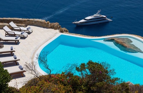 Glastros Casa | Mykonos Holiday Home Aegean Water Views
