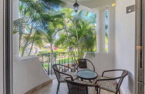 San Jose del Cabo Condominio | Mykonos Resort 2bd,Beachfront, Oceanview Gem, Zippers, Costa Azul Holidays 2025