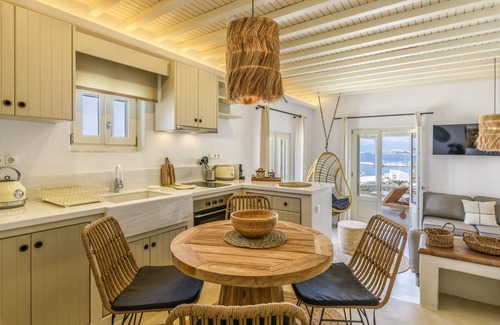 Mykonos Casa | Mykonos Supreme Town House con impresionantes vistas, piscina y estacionamiento privado - 2BR