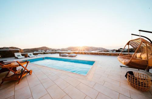 Psarou Apartamento | Mykonos Villa Sympatico, Private Pool & Sea Vistas