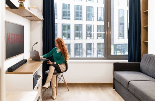 Smichov Apartamento | MyMozart City Center Residence: Indigo Studio