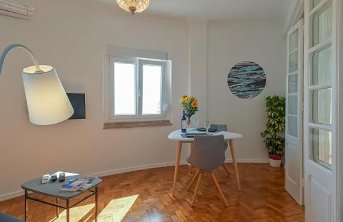 Santa Engracia Apartamento | MyPlaceLisbon - Tágides River View