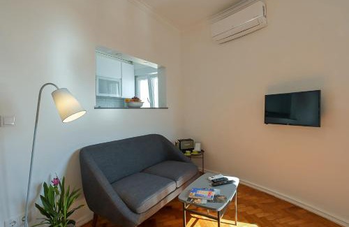 Santa Engracia Apartamento | MyPlaceLisbon - Tágides River View